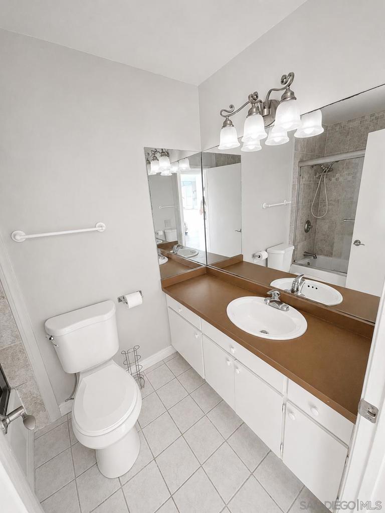1605 Hotel Circle S - photo 10