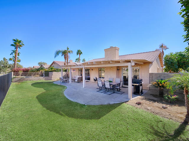 82550 Delano Drive, Indio CA: https://media.crmls.org/mediaz/3a9c30f9-6fc9-45a6-8f47-20112afaa179.jpg