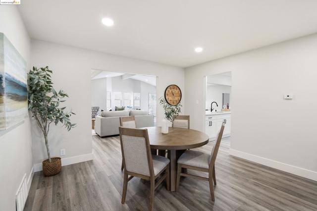 Image 6 of 26 For 2444 39th Ave