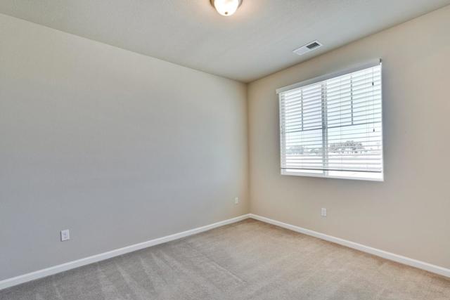 867 Maple Place, East Palo Alto CA: https://media.crmls.org/mediaz/3a9d7518-2d3d-4a65-a1a9-ce5f026d12dc.jpg