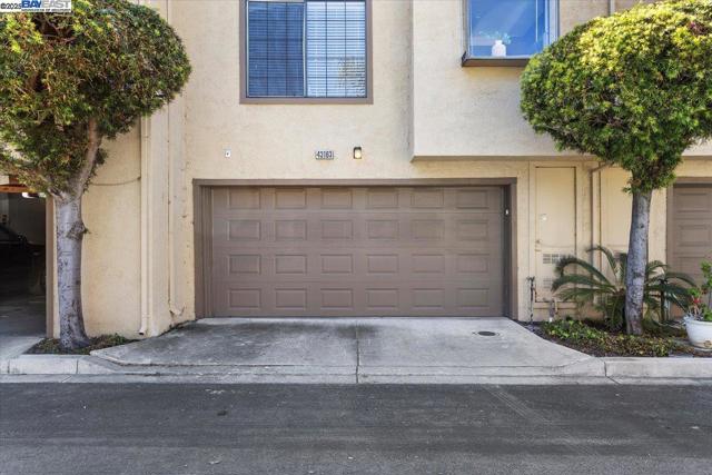 43163 Grimmer Ter, Fremont CA: https://media.crmls.org/mediaz/3a9e4693-7b31-4520-ad6e-55c988bd5628.jpg