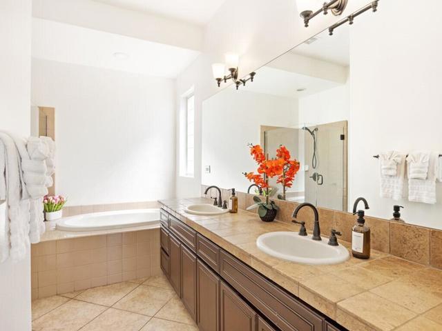 80872 Calle Azul, La Quinta CA: https://media.crmls.org/mediaz/3a9e87c6-e96c-4192-8823-3c93c3b8dbfe.jpg