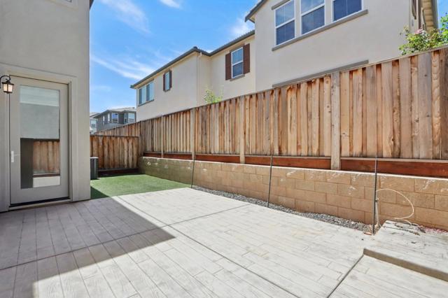 1363 S Shields Avenue, Mountain House CA: https://media.crmls.org/mediaz/3a9ec668-9634-4d56-a238-f9e3203c1271.jpg