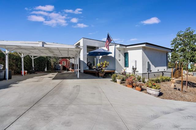 9226 Briercrest Dr, La Mesa CA: https://media.crmls.org/mediaz/3aa067a6-0503-4176-927a-f43b71766d12.jpg