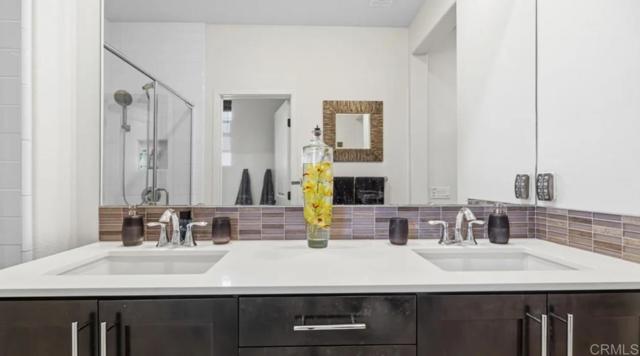 Detail Gallery Image 25 of 54 For 4336 Harbor Way, Oceanside,  CA 92056 - 3 Beds | 3/1 Baths