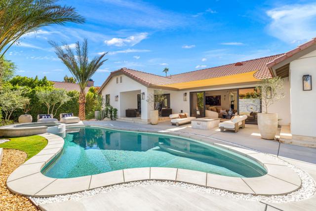 40400 Sweetwater Drive, Palm Desert, CA 92211