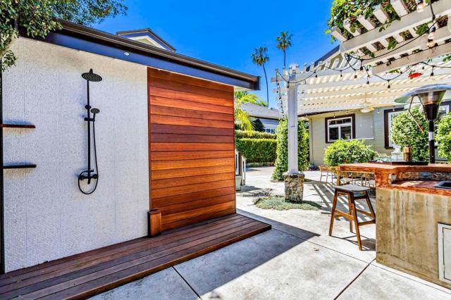 190 S 15th Street, San Jose CA: https://media.crmls.org/mediaz/3aa7e7b1-caf1-478d-b4ad-22f49e84a5d1.jpg
