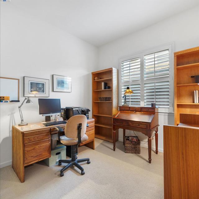 443 Collis St, Brentwood CA: https://media.crmls.org/mediaz/3aa7e94b-c079-4a3f-bd68-1c47fc8882bb.jpg