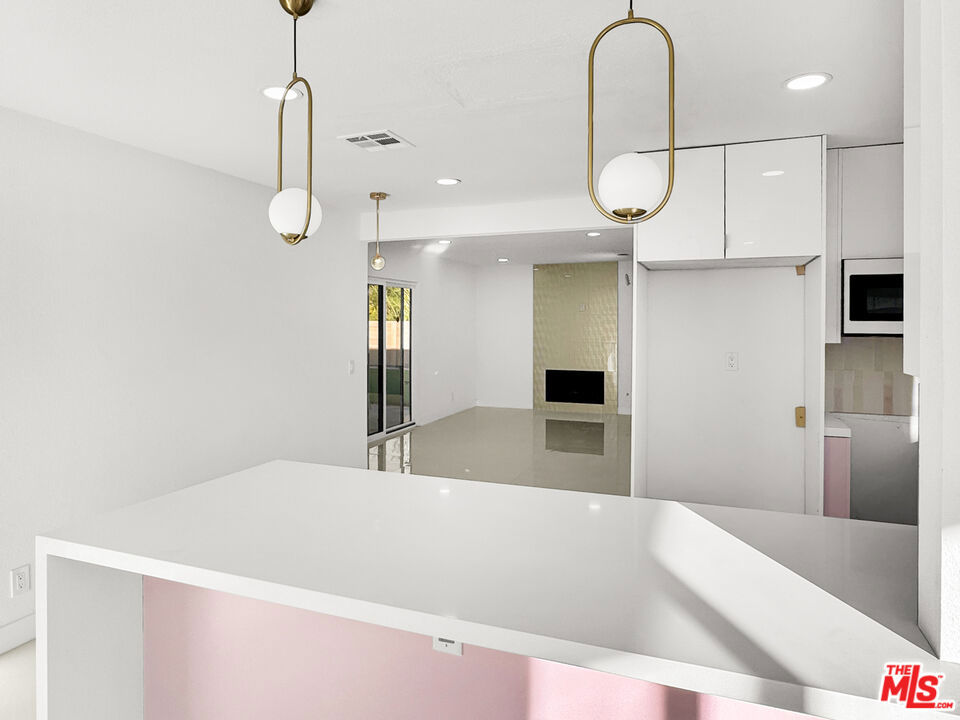 MLS #25617087 image #14