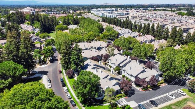 150 Yasou Demas Way, San Jose CA: https://media.crmls.org/mediaz/3aaa67cb-f152-4aa2-b358-48d82d97619d.jpg