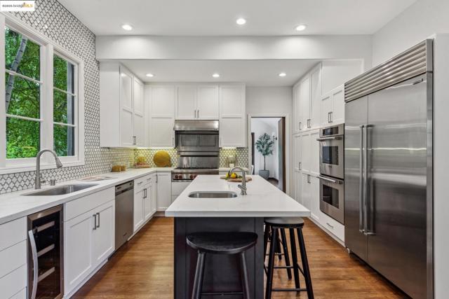 356 Mountain Avenue, Piedmont CA: https://media.crmls.org/mediaz/3aab01dd-5ca4-4429-b650-d2c6536ffd51.jpg