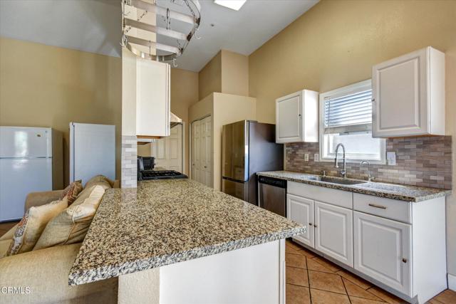 7434 Nye Drive, Highland CA: https://media.crmls.org/mediaz/3aabba67-1367-4192-af58-1d88c87bcf95.jpg
