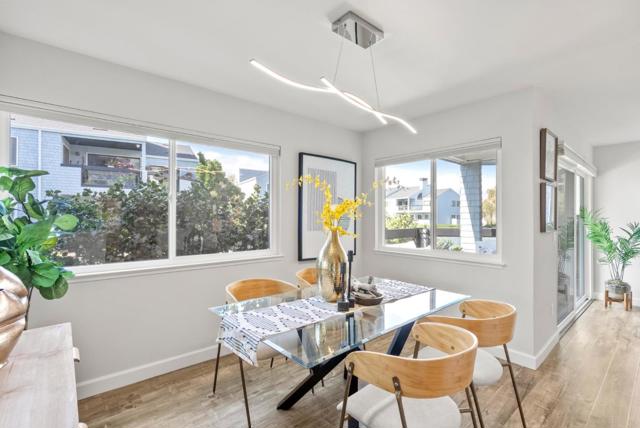 424 Barnegat Lane, Redwood City CA: https://media.crmls.org/mediaz/3aabee72-7214-4959-a511-c973311e23b1.jpg