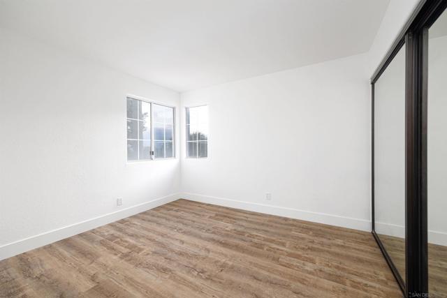 2318 Via Villegas, Carlsbad CA: https://media.crmls.org/mediaz/3aac8703-e32b-4988-8798-54dceebaab5c.jpg