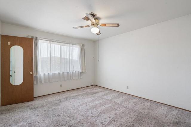 582 E Alvin Drive, Salinas CA: https://media.crmls.org/mediaz/3aad120d-7cd8-458e-b1b7-8f665a46f2eb.jpg