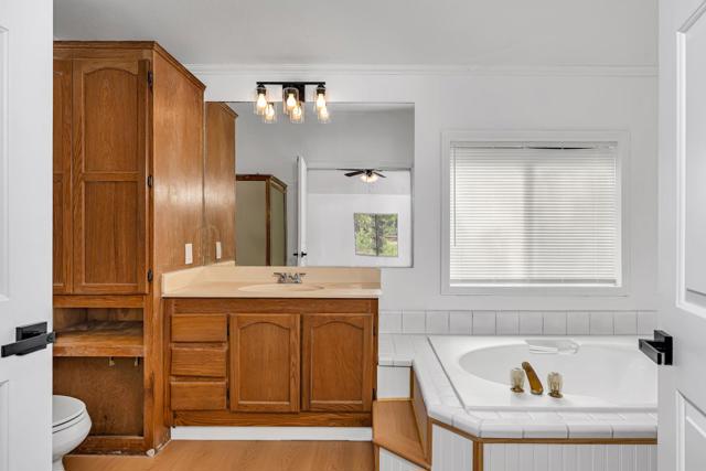 4028 Dawn Road, Mariposa CA: https://media.crmls.org/mediaz/3aad6ec1-23f8-48d1-9acc-28a7a367c6f6.jpg