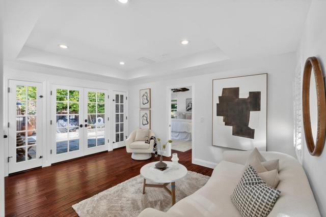 543 Toft Street, Mountain View CA: https://media.crmls.org/mediaz/3aad7faa-8ca0-429c-bff2-c1679c05550e.jpg