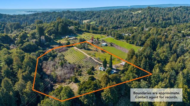 500 Valencia School Road, Aptos CA: https://media.crmls.org/mediaz/3aadeaa9-9a3c-4f4f-91d5-9f578f792e18.jpg