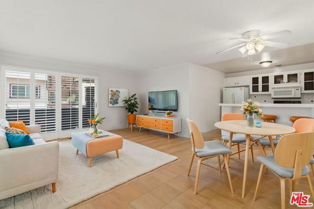 1 Bed Home for Sale in Los Angeles, California