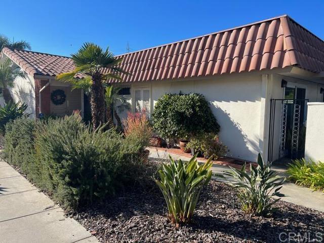 Detail Gallery Image 1 of 27 For 7049 Estrella De Mar Rd #69,  Carlsbad,  CA 92009 - 3 Beds | 2 Baths