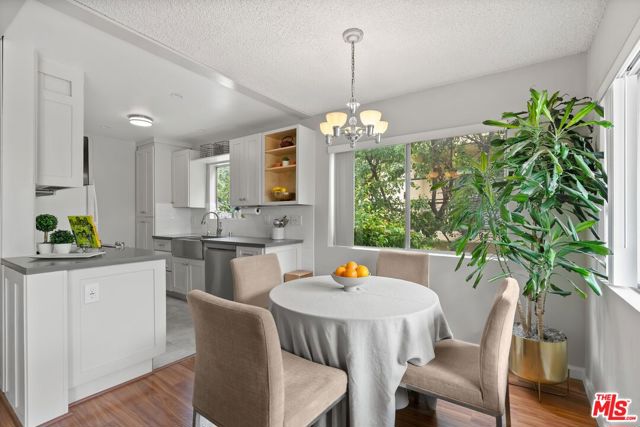1831 Prosser Avenue, Los Angeles CA: https://media.crmls.org/mediaz/3aaf5152-1b6a-4887-b461-24cd965a2c42.jpg
