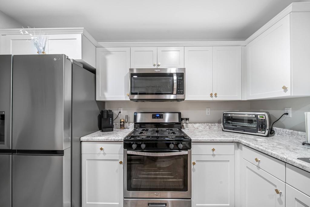 MLS #219138660DA image #4