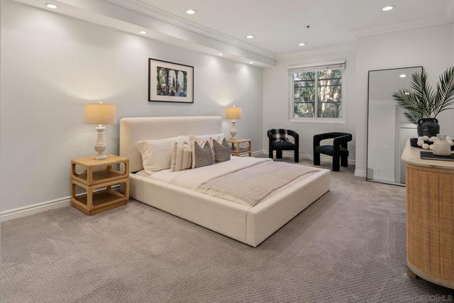 2445 Brant St, San Diego CA: https://media.crmls.org/mediaz/3ab1358e-5332-4058-ba35-be34f46083b6.jpg