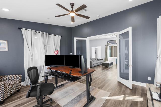 Detail Gallery Image 31 of 53 For 1749 Bowles Ct, Beaumont,  CA 92223 - 4 Beds | 3/1 Baths