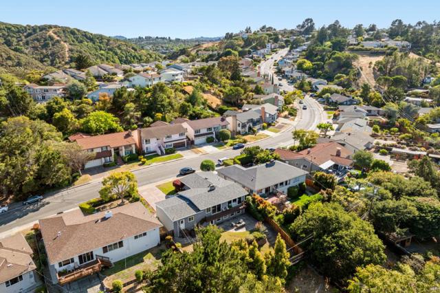 826 W Hillsdale Boulevard, San Mateo CA: https://media.crmls.org/mediaz/3ab1b0a2-a7fc-4e70-a6c8-4bd93f19f6c3.jpg