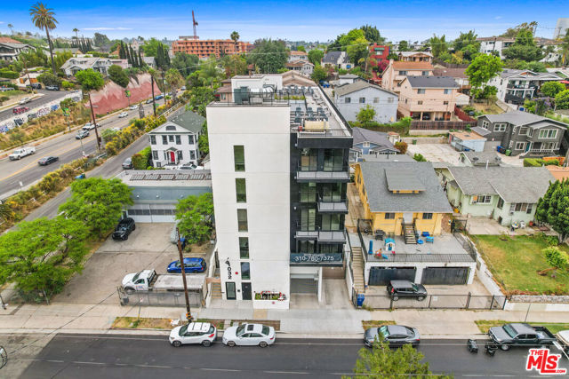 1032 Coronado Street, Los Angeles, California 90026, ,Commercial Sale,For Sale,Coronado,24404233