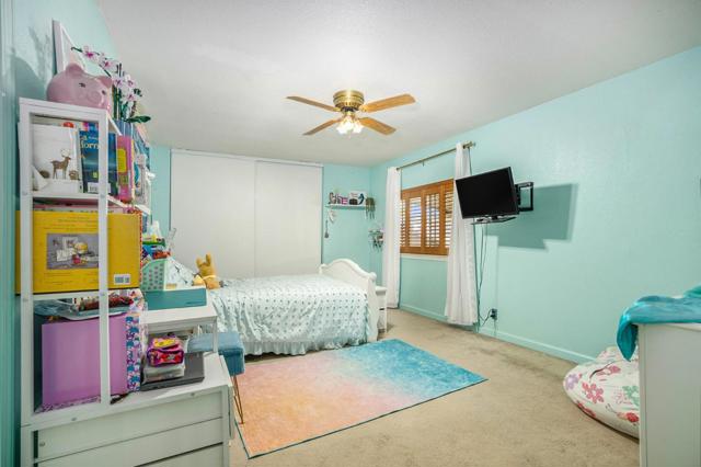 342 Benet Court, Bethel Island CA: https://media.crmls.org/mediaz/3ab65053-35c1-451b-a39c-dcc13d7065e5.jpg