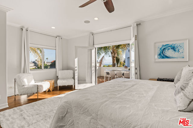 7354 Trask Avenue, Playa del Rey CA: https://media.crmls.org/mediaz/3ab7266e-ed94-40ff-9c7e-aa02dbad1b18.jpg