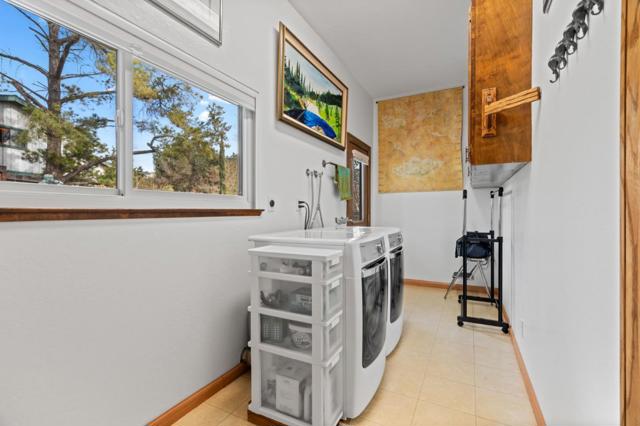 17370 Lakeview Drive, Morgan Hill CA: https://media.crmls.org/mediaz/3ab7f8d2-c0da-4468-bb22-d47f080cc38b.jpg