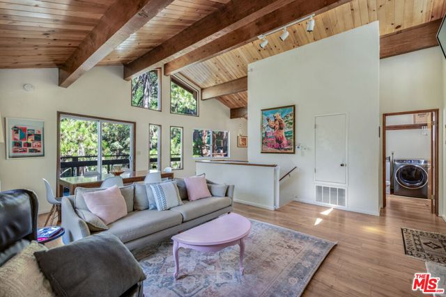 2378 Rim Of The World Drive, Running Springs CA: https://media.crmls.org/mediaz/3ab90f7e-0b49-462a-b3b4-045015c18c53.jpg