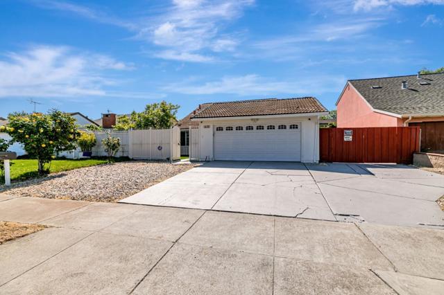 1832 Loch Ness Way, San Jose CA: https://media.crmls.org/mediaz/3ab91a40-6442-40d5-9254-8330c6ea7a3f.jpg