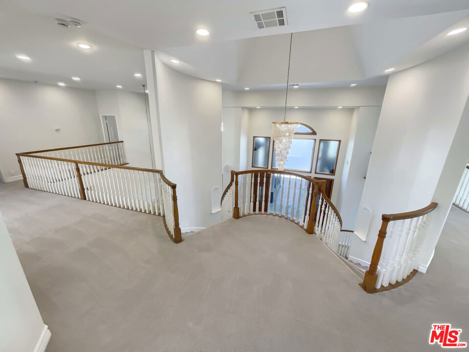 MLS #25505603 image #26