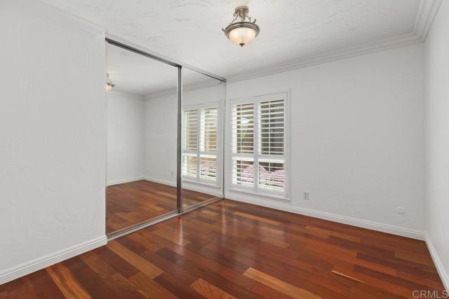 7911 Laurelridge Road, San Diego CA: https://media.crmls.org/mediaz/3ab9ed53-3390-4f5c-a28f-45f080568cdf.jpg