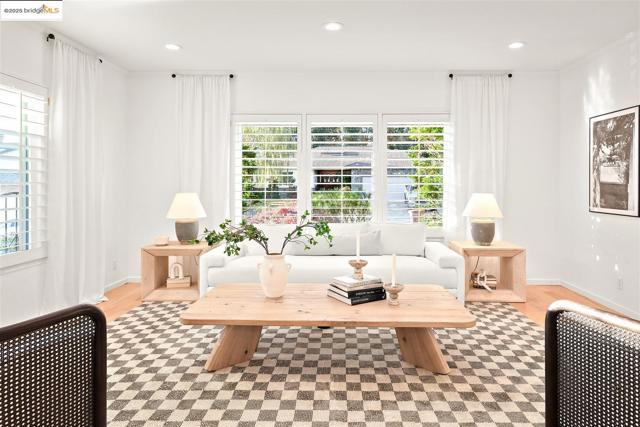 Living area with recessed lighting