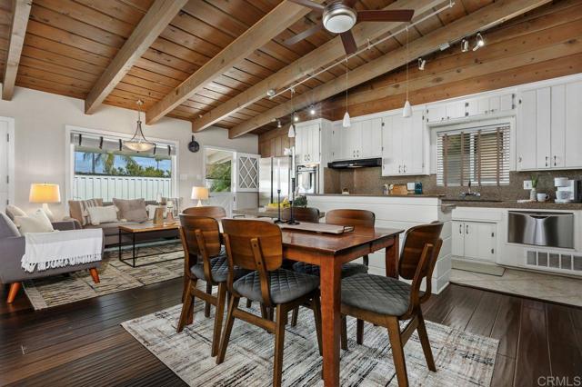 Detail Gallery Image 7 of 47 For 367 Beech Ave, Carlsbad,  CA 92008 - 2 Beds | 2 Baths