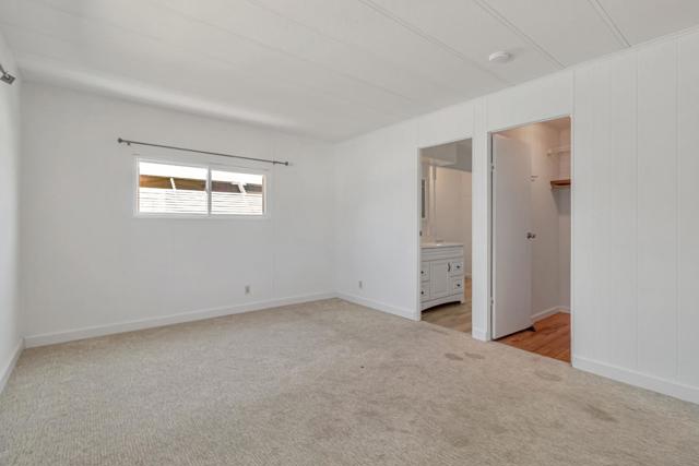 8 Coral Way, Half Moon Bay CA: https://media.crmls.org/mediaz/3abbc321-cbee-4783-8349-bb3d2ced6ac7.jpg
