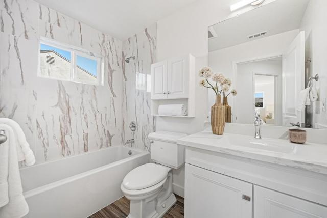 18660 Devon Avenue, Saratoga CA: https://media.crmls.org/mediaz/3abbff90-dcd9-4649-a24d-21beba4a3a6b.jpg