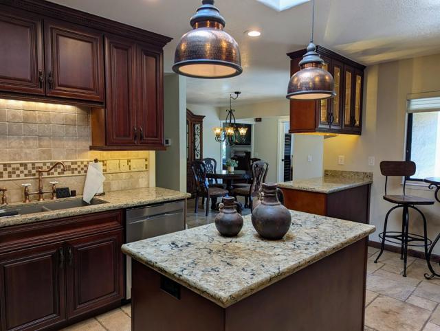 8442 Chenin Blanc Lane, San Jose CA: https://media.crmls.org/mediaz/3abc84f6-3750-4e31-a3df-b0a0bc9faa35.jpg