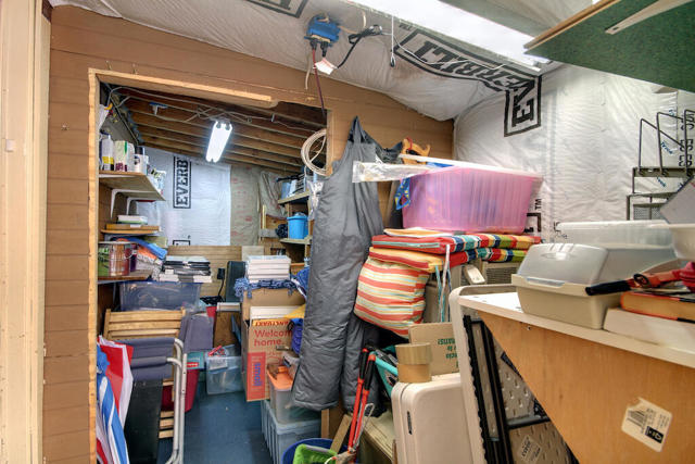 735 Santa Barbara Avenue, Sugarloaf CA: https://media.crmls.org/mediaz/3abca5b4-43d6-437e-b471-05865d6bb01d.jpg