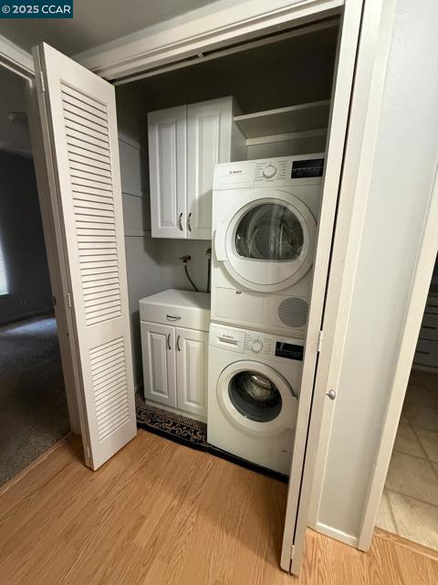 2061 VANDERSLICE AVE, Walnut Creek CA: https://media.crmls.org/mediaz/3abd6c7e-804d-4cdc-93ba-2939913288ed.jpg