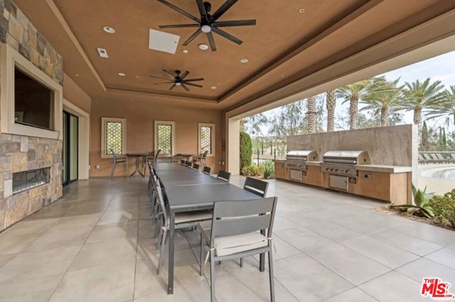 20763 Pine Cone Circle, Porter Ranch CA: https://media.crmls.org/mediaz/3abec792-4989-43de-8482-002570f78a55.jpg