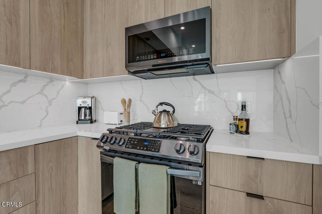 Detail Gallery Image 8 of 31 For 178 S Euclid Ave #412,  Pasadena,  CA 91104 - 1 Beds | 1 Baths