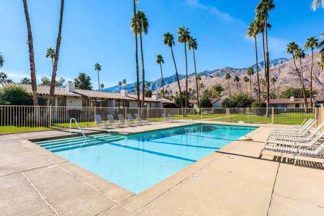 1344 Verano Drive, Palm Springs CA: https://media.crmls.org/mediaz/3abfdb7c-1565-4701-a268-442596760bba.jpg