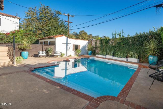 Detail Gallery Image 52 of 69 For 1110 E Mountain St, Glendale,  CA 91207 - 4 Beds | 3 Baths