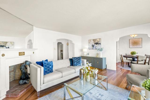1033 Girard Street, San Francisco CA: https://media.crmls.org/mediaz/3ac11d46-0737-47ac-b0f2-37c5ab31beee.jpg