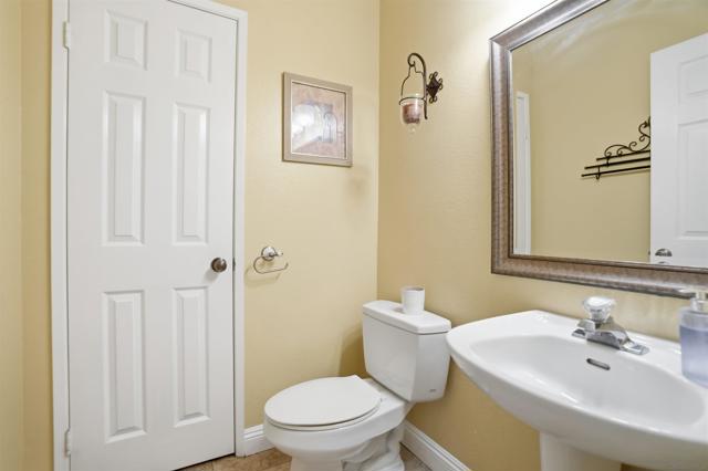 1332 Carneros Valley st, Chula Vista CA: https://media.crmls.org/mediaz/3ac12a85-fabe-46e9-b3c5-6077c91958a2.jpg